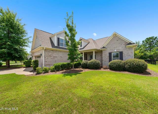 Property at 4275 Ashfield Pl, Southport, NC 28461, 4 beds, 3 baths