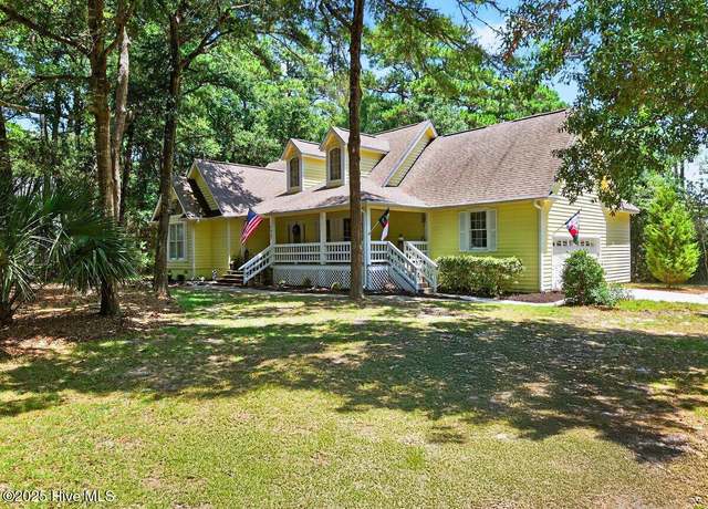 Property at 667 Spartina Ct, Southport, NC 28461, 3 beds, 2 baths