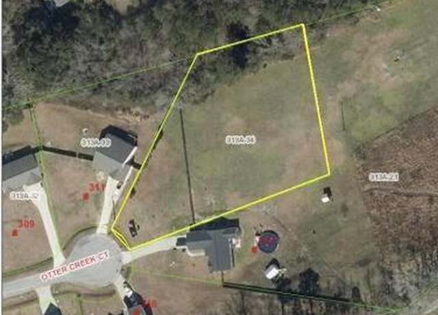 Property at 313 Otter Creek Ct, Richlands, NC 28574