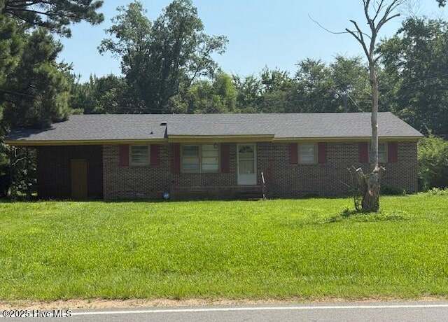 Property at 513 Hall Siding Rd, Ahoskie, NC 27910, 4 beds, 2 baths