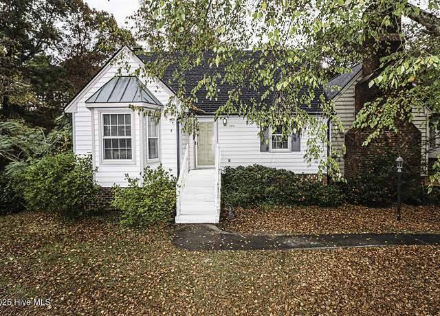 Property at 3076 Zebulon Rd, Rocky Mount, NC 27804, 1 bed, 1 bath