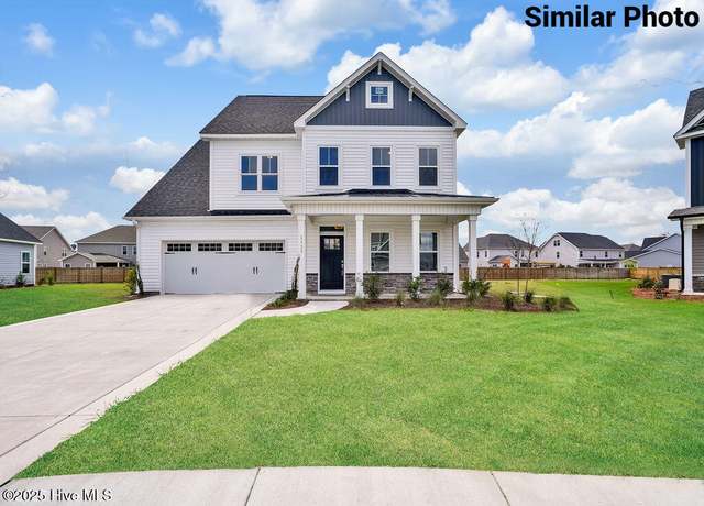 Property at 107 N Alena Ct, Hampstead, NC 28443, 4 beds, 3.5 baths
