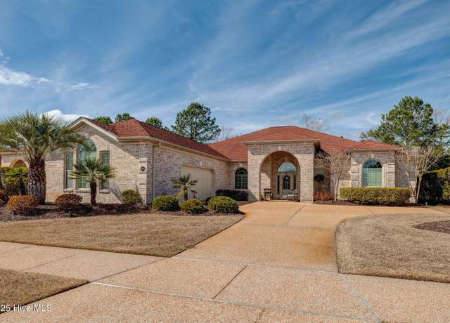 Property at 2184 Villamar Dr, Leland, NC 28451, 3 beds, 3.5 baths