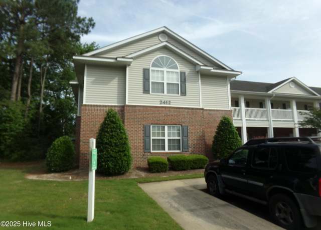 Property at 2412 King Richard Ct Unit E, Greenville, NC 27858, 3 beds, 2 baths