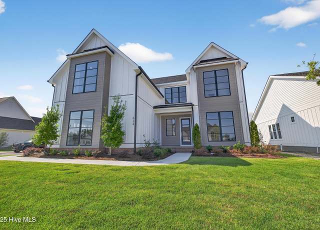 Property at 624 Waterstone Dr, Wilmington, NC 28411, 4 beds, 4 baths