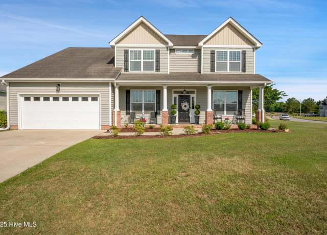 Property at 3159 Streamside Ln, Winterville, NC 28590, 4 beds, 2.5 baths