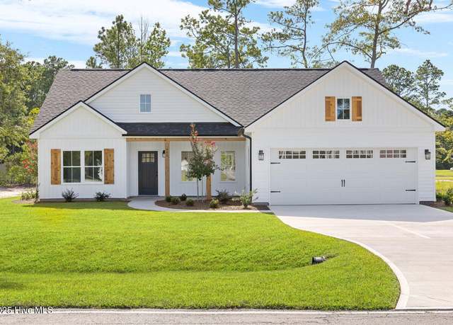 Property at 340 Persimmon Rd SW, Calabash, NC 28467, 3 beds, 2 baths
