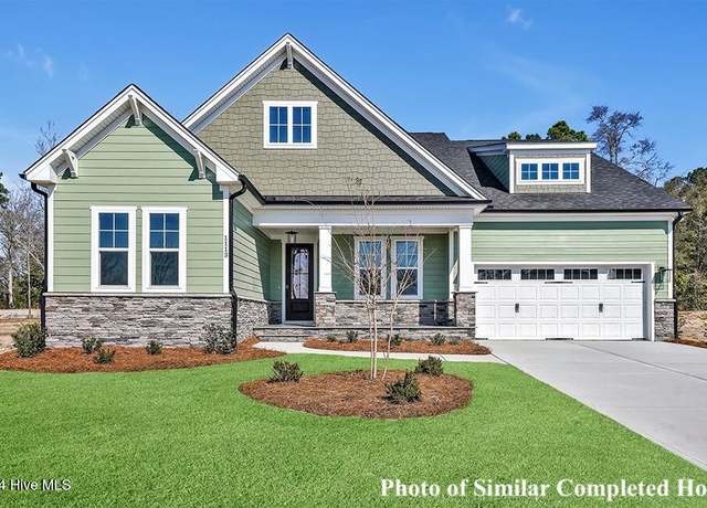 Property at 2725 Alvernia Dr, Castle Hayne, NC 28429, 4 beds, 3 baths