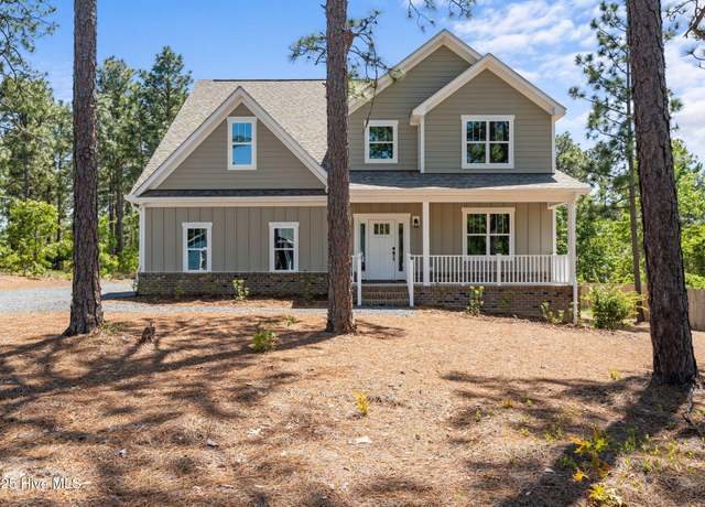 Property at 126 Parkwood Ct, West End, NC 27376, 4 beds, 3.5 baths