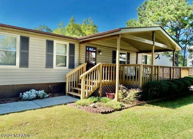 Property at 803 Jetty Ct, Hampstead, NC 28443, 2 beds, 2 baths