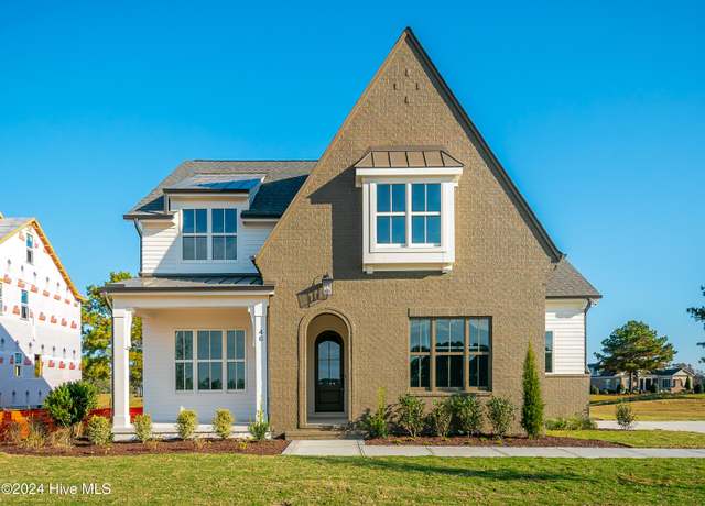 Property at 46 Pine Tree Pt, Snow Hill, NC 28580, 4 beds, 4 baths