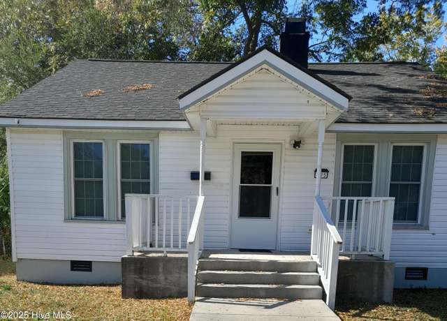 Property at 505 S Leslie St, Goldsboro, NC 27530, 2 beds, 1 bath