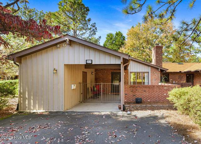 Property at 201 Bentwood, Southern Pines, NC 28387, 2 beds, 2 baths