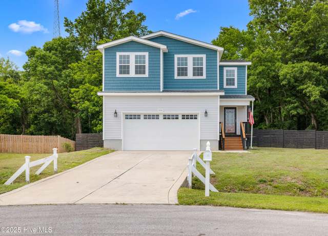 Property at 606 Sonata Ct, Richlands, NC 28574, 3 beds, 2.5 baths