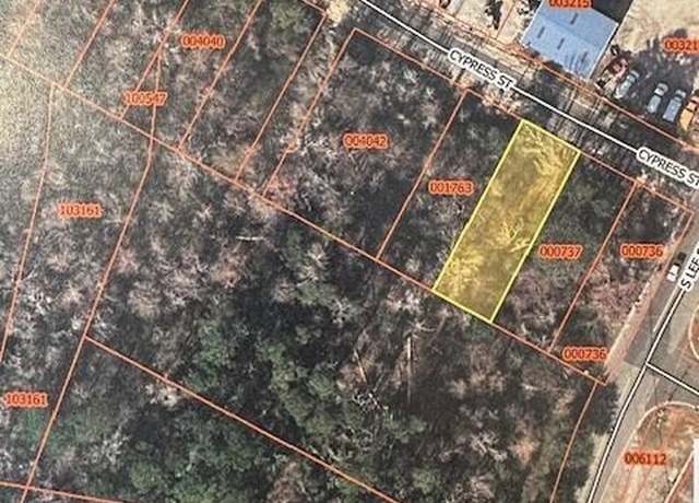 Property at 205 Cypress St, Whiteville, NC 28472