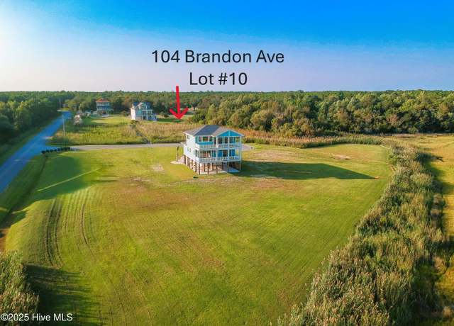 Property at 104 Brandon Ave, Hubert, NC 28539