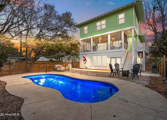 Property at 414 Atlanta Ave, Carolina Beach, NC 28428, 3 beds, 3.5 baths