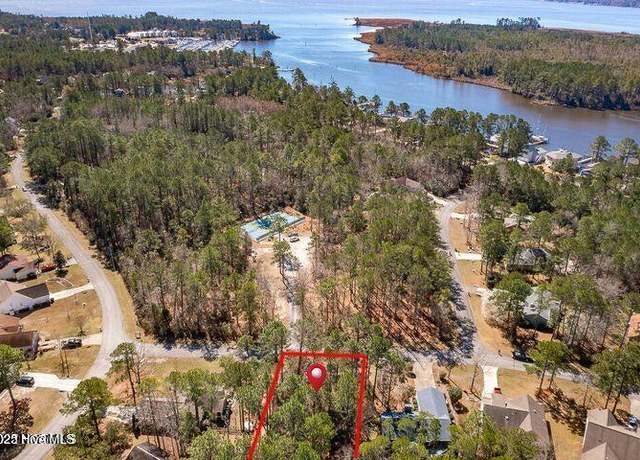 Property at 5821 Port Dr, New Bern, NC 28560