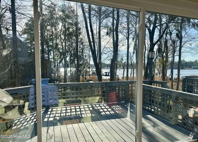 Property at 175 Delta Dr, Washington, NC 27889, 3 beds, 3 baths