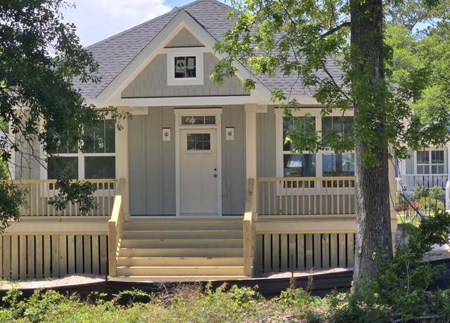 Property at 1649 Butterfly Knot Dr SW, Ocean Isle Beach, NC 28469, 3 beds, 2 baths