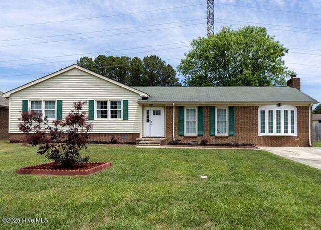 Property at 806 Winchester Rd, Jacksonville, NC 28546, 3 beds, 2 baths