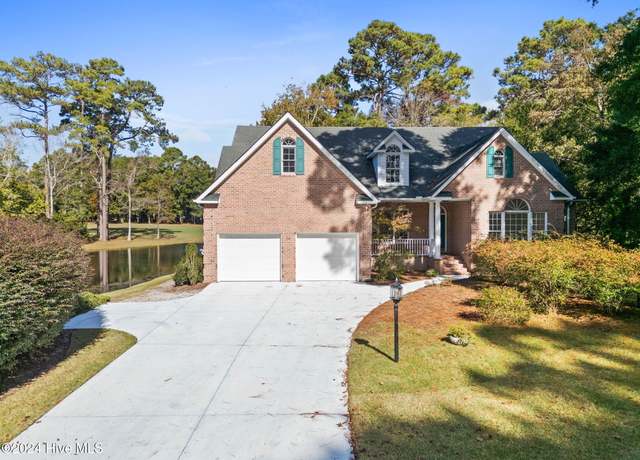 Property at 158 Clubhouse Dr SW, Supply, NC 28462, 3 beds, 3 baths