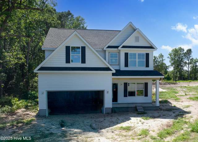 Property at 358 Hardison Rd, Holly Ridge, NC 28445, 4 beds, 2.5 baths