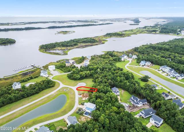 Property at 200 Seagrass Ct, Holly Ridge, NC 28445