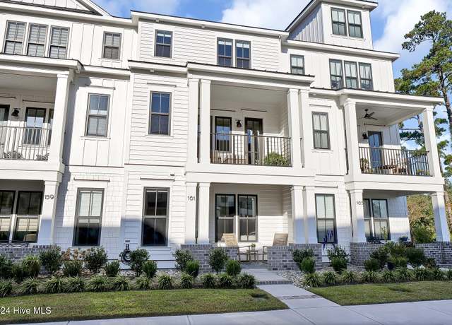 Property at 161 Dugger Ln, Wilmington, NC 28412, 3 beds, 3.5 baths