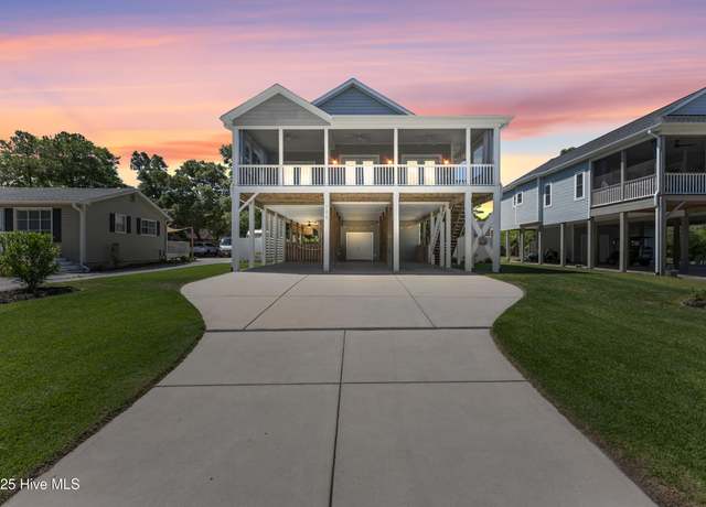 Property at 105 W Yacht Dr, Oak Island, NC 28465, 3 beds, 2 baths