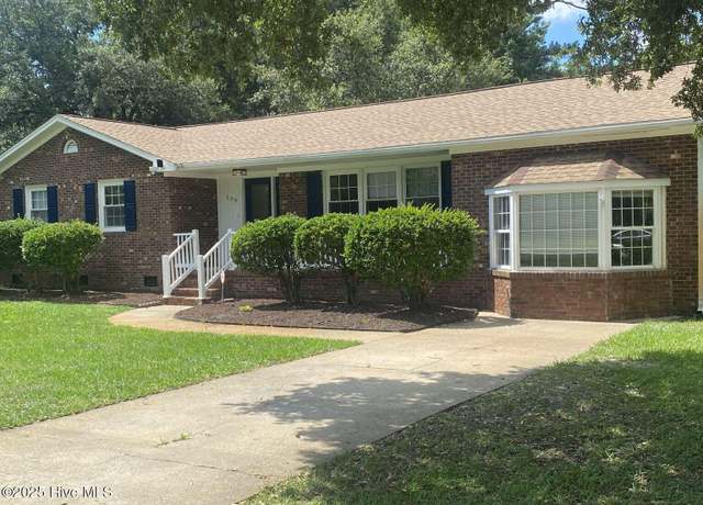 Property at 209 Mohawk Trl, Wilmington, NC 28409, 3 beds, 2 baths