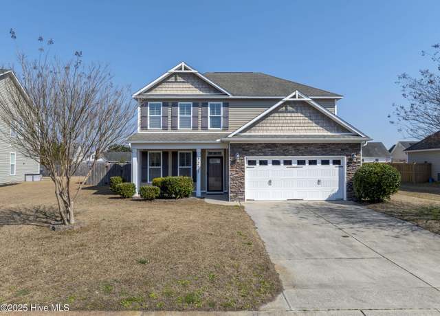 Property at 7273 Savanna Run Loop, Wilmington, NC 28411, 4 beds, 2.5 baths