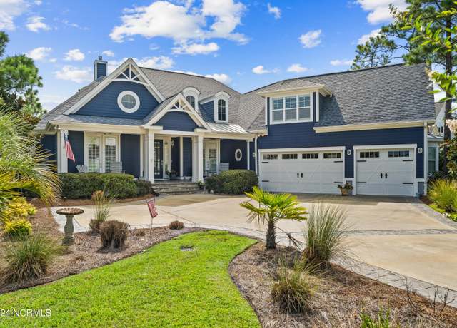 Property at 2851 Pine Forest Dr, Southport, NC 28461, 4 beds, 3.5 baths