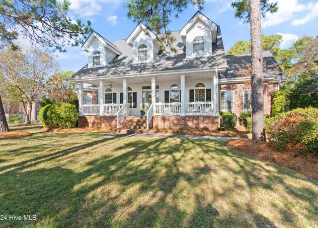 Property at 2962 Trailwood Dr SE, Southport, NC 28461, 3 beds, 3.5 baths