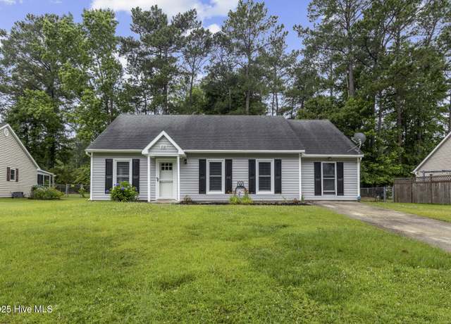 Property at 208 E Lakeridge Lndg, Jacksonville, NC 28546, 3 beds, 2 baths