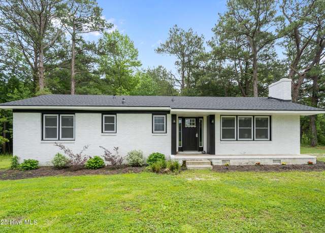 Property at 206 Justice Rd, Jacksonville, NC 28540, 3 beds, 2 baths