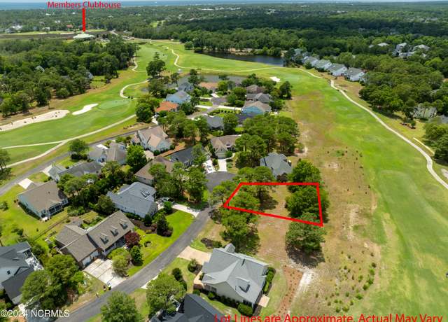 Property at 4222 W Tanager Ct SE, Southport, NC 28461