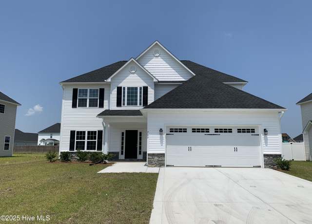 Property at 709 Secession Ln, Jacksonville, NC 28546, 4 beds, 2.5 baths