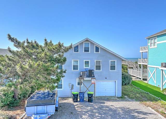 Property at 379 Ocean Blvd W, Supply, NC 28462, 5 beds, 2.5 baths
