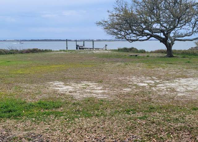 Property at 202 S 34th St, Morehead City, NC 28557