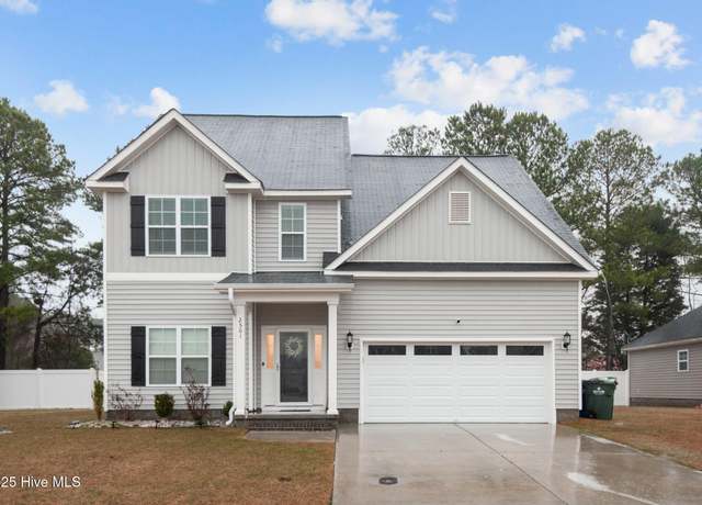 Property at 2501 Rhinestone Dr, Winterville, NC 28590, 3 beds, 2.5 baths