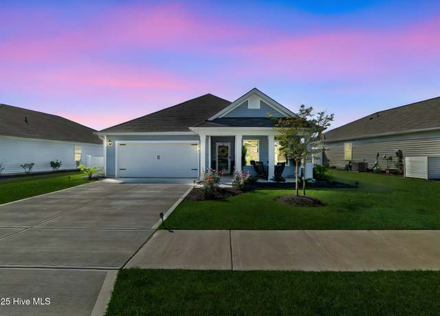 Property at 2031 Course Ln, Surf City, NC 28445, 3 beds, 2 baths