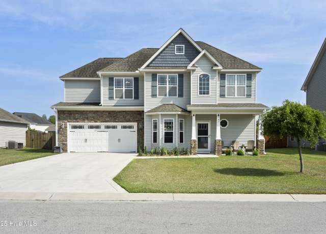 Property at 507 Romper Rd, Sneads Ferry, NC 28460, 4 beds, 2.5 baths