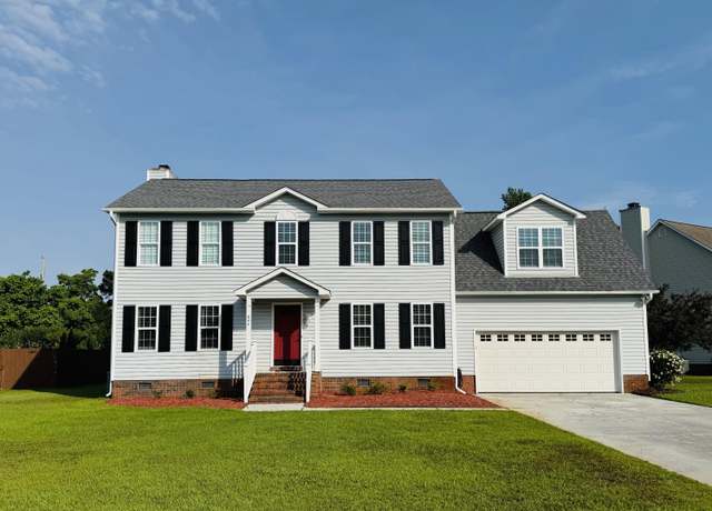 Property at 644 Chowning Pl, Wilmington, NC 28409, 4 beds, 2.5 baths