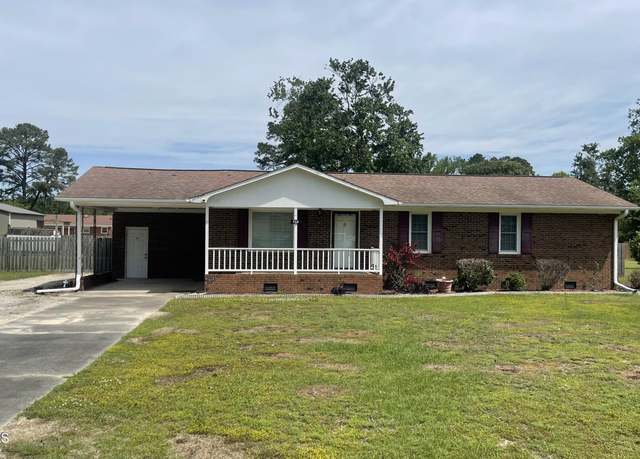Property at 508 Kornegay St, Kinston, NC 28504, 3 beds, 1.5 baths