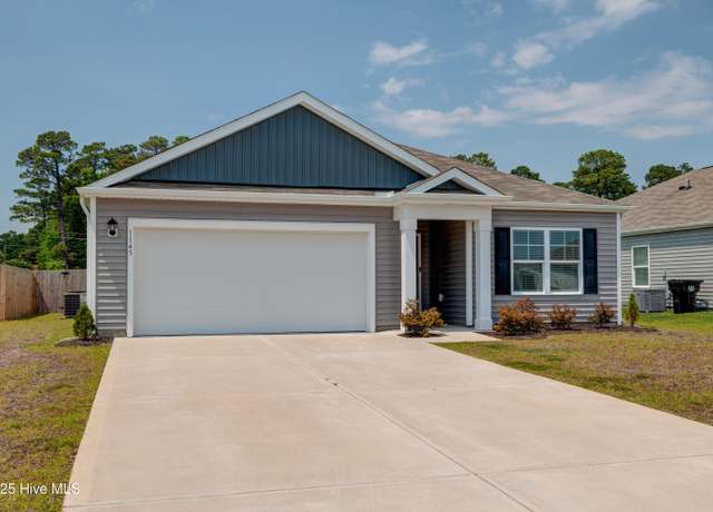 Property at 1145 Saint Augustine Dr, Castle Hayne, NC 28429, 3 beds, 2 baths