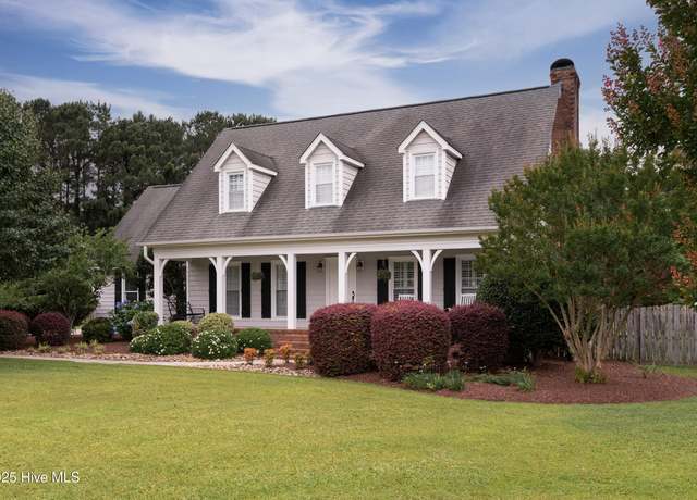 Property at 720 Delano Ct, Greenville, NC 27858, 3 beds, 2.5 baths