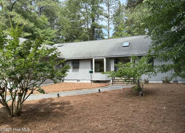 Property at 65 Lake Forest Dr, Pinehurst, NC 28374, 3 beds, 2 baths