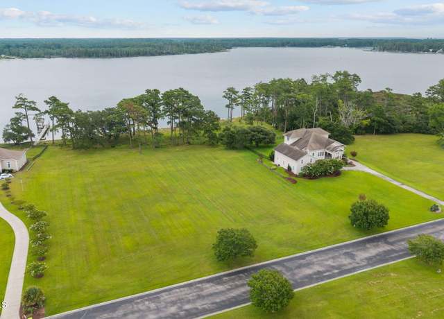 Property at 123 Waterway Dr, Havelock, NC 28532