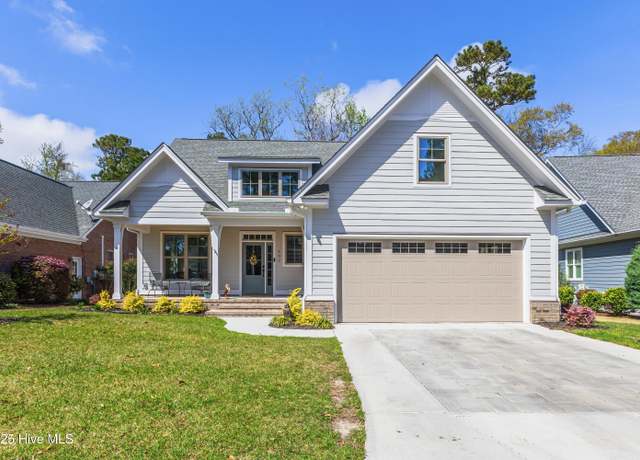 Property at 392 Blossom Tree Ln SE, Bolivia, NC 28422, 3 beds, 3 baths